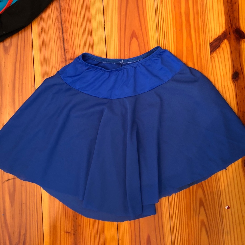 motion wear dance skirt